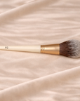 F0 PADDLE POWDER BRUSH
